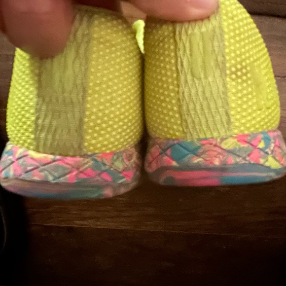 NOBULL Vibrant Yellow Trainers - Picture 7 of 8